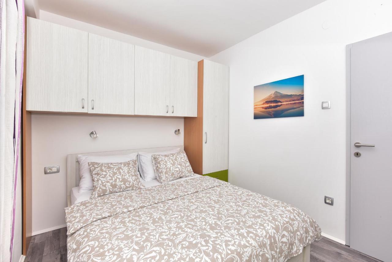 Apartment Maslina Makarska Exterior foto